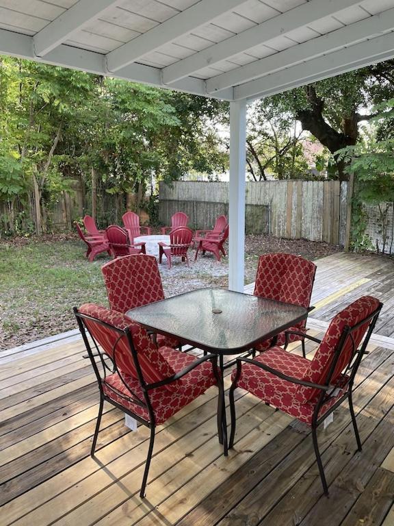 Updated Red Door Revival In Downtown Saint Augustine Extérieur photo